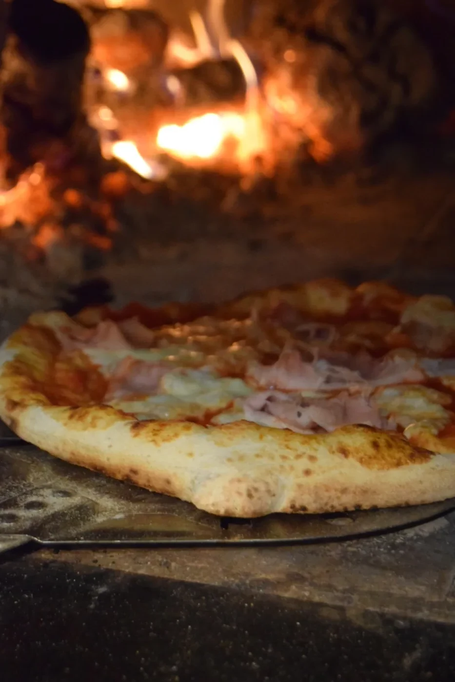 Detalle de mesa en Calizza